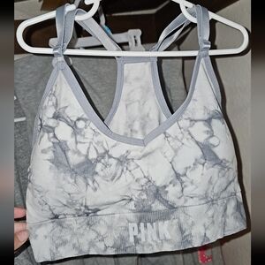 VS/PINK sports bra